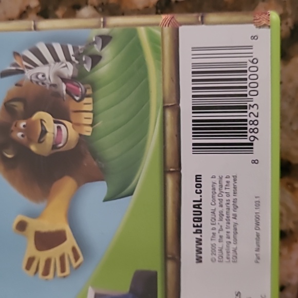 Madagascar Animal Trivia DVD Game - Picture 5 of 5